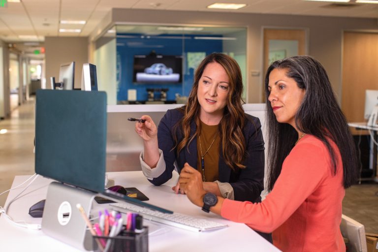 ¿Cuál es la diferencia entre coaching y mentoring?